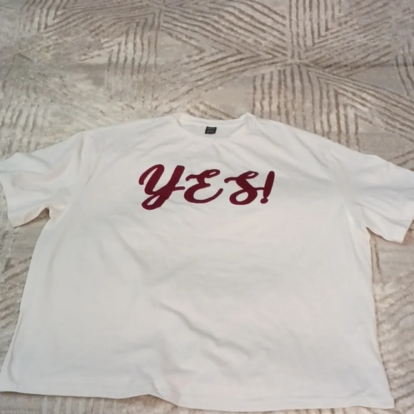 NWT WOMEN'S 2PC. MATCHING SKIRT & T-SHIRT SET - Picture 5 of 8